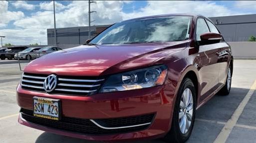 VOLKSWAGEN PASSAT 2015 1VWAT7A31FC052366 image