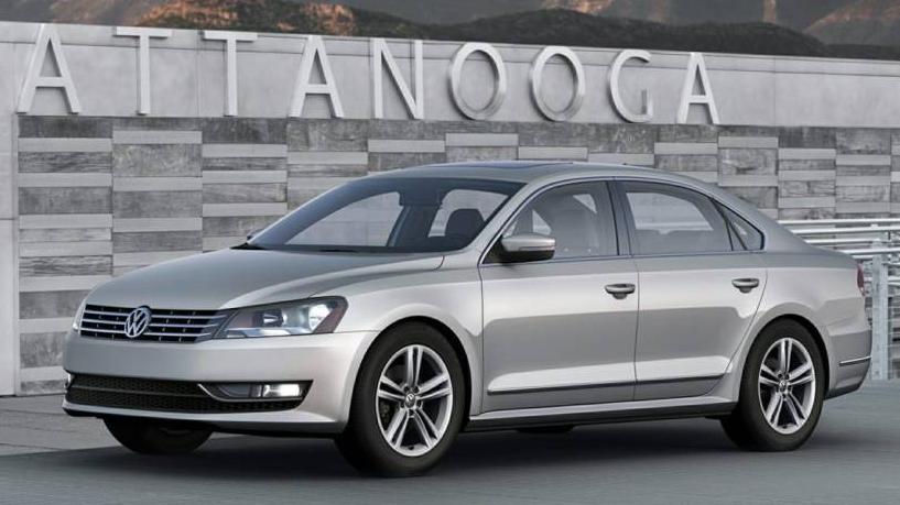 VOLKSWAGEN PASSAT 2015 1VWAS7A34FC082710 image