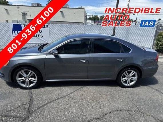 VOLKSWAGEN PASSAT 2015 1VWBV7A32FC092552 image