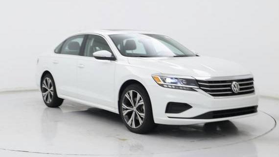 VOLKSWAGEN PASSAT 2022 1VWSA7A33NC001346 image