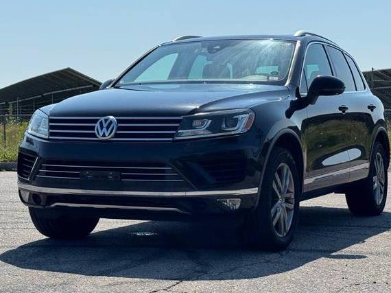 VOLKSWAGEN TOUAREG 2016 WVGEF9BP4GD010693 image VOLKSWAGEN TOUAREG 2016 WVGEF9BP4GD010693 image