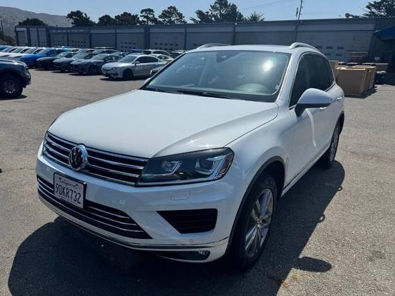 VOLKSWAGEN TOUAREG 2016 WVGEP9BP6GD003158 image