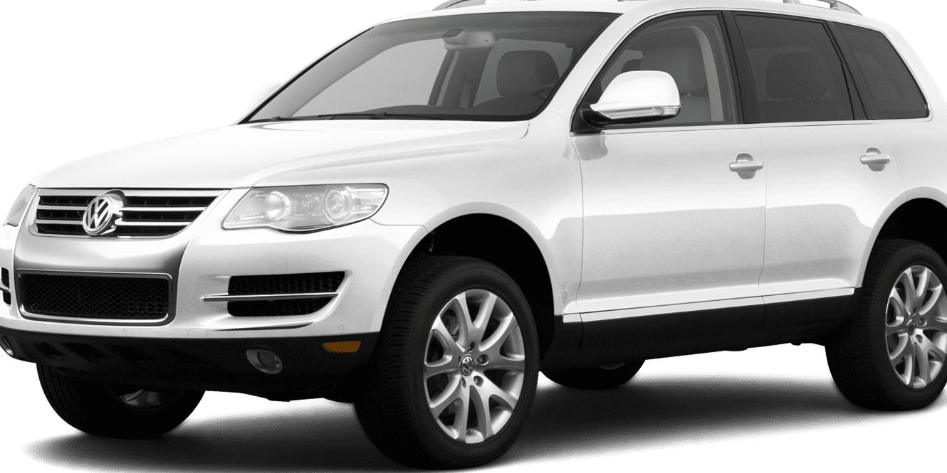 VOLKSWAGEN TOUAREG 2008 WVGCB77L18D039633 image