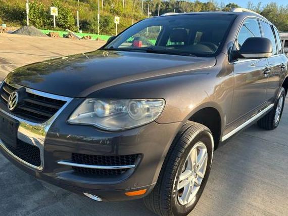 VOLKSWAGEN TOUAREG 2009 WVGBE77L79D032321 image VOLKSWAGEN TOUAREG 2009 WVGBE77L79D032321 image