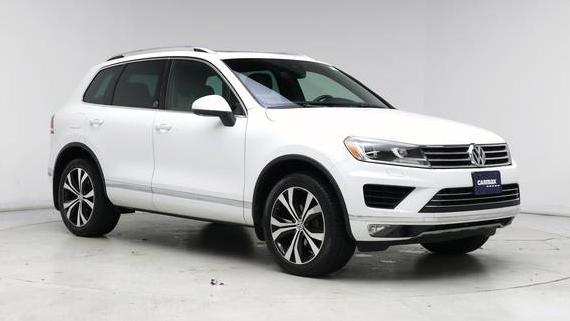 VOLKSWAGEN TOUAREG 2017 WVGRF7BP1HD006303 image VOLKSWAGEN TOUAREG 2017 WVGRF7BP1HD006303 image