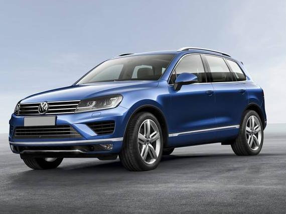 VOLKSWAGEN TOUAREG 2017 WVGGF7BP3HD003488 image