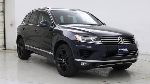 VOLKSWAGEN TOUAREG 2017 WVGRF7BP9HD003651 image