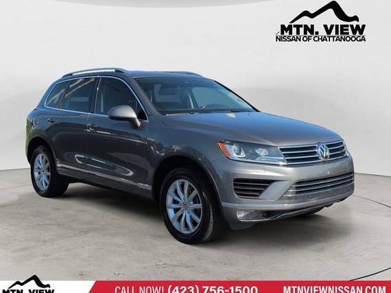 VOLKSWAGEN TOUAREG 2017 WVGEF7BP3HD000310 image