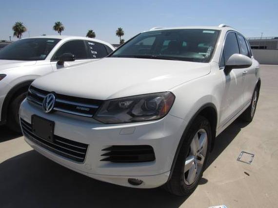 VOLKSWAGEN TOUAREG 2012 WVGFG9BPXCD004196 image