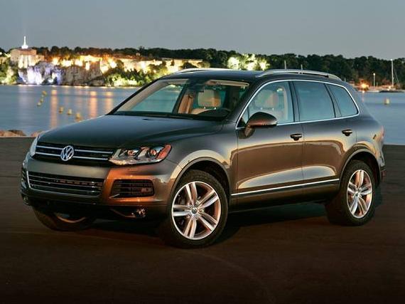 VOLKSWAGEN TOUAREG 2011 WVGFF9BP3BD002629 image