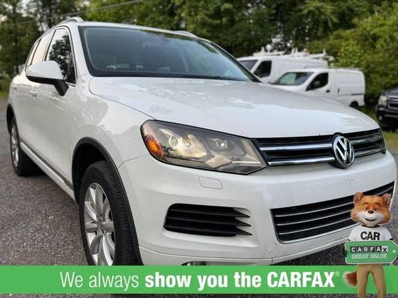 VOLKSWAGEN TOUAREG 2013 WVGEF9BP1DD006726 image