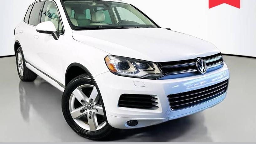 VOLKSWAGEN TOUAREG 2013 WVGEF9BPXDD004621 image