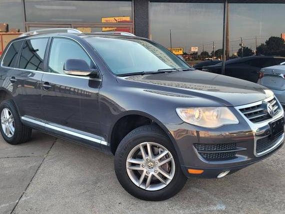 VOLKSWAGEN TOUAREG 2010 WVGFK7A98AD003275 image