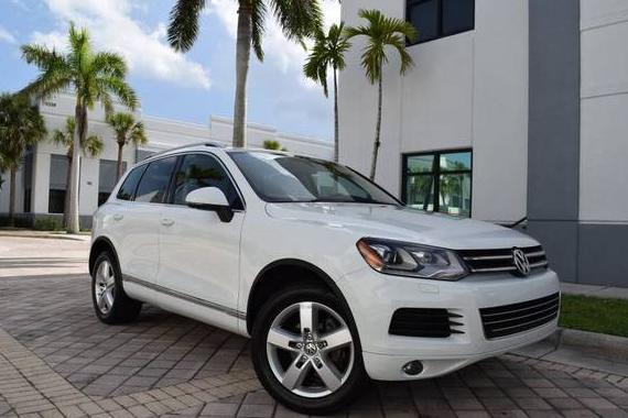 VOLKSWAGEN TOUAREG 2014 WVGEP9BP7ED001643 image