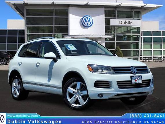 VOLKSWAGEN TOUAREG 2014 WVGEP9BP0ED013326 image