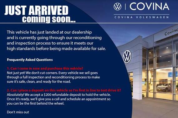 VOLKSWAGEN ID.4 2023 1V2VMPE85PC052233 image