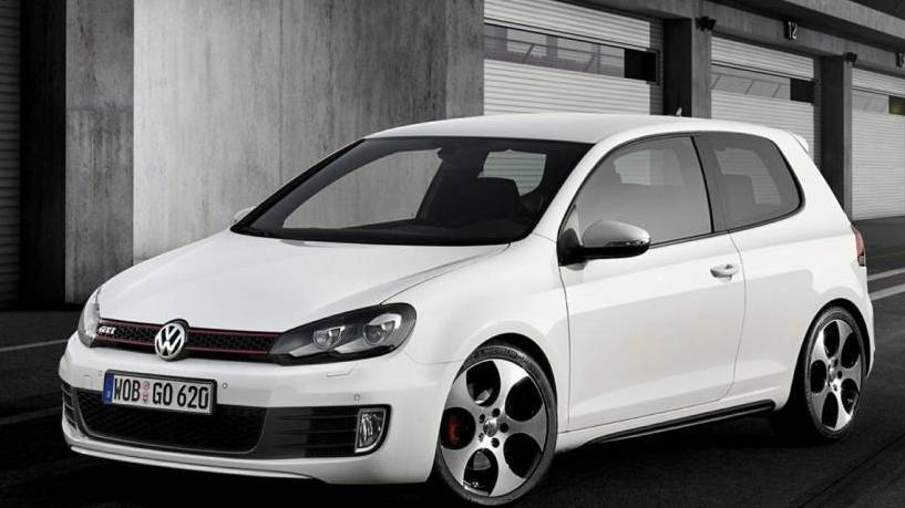 VOLKSWAGEN GTI 2012 WVWGD7AJ7CW199715 image