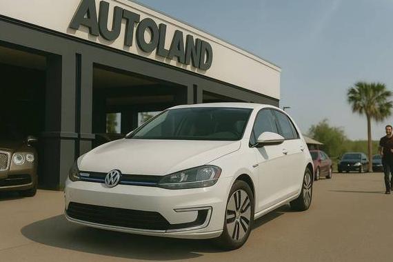 VOLKSWAGEN E-GOLF 2017 WVWKR7AU8HW954433 image