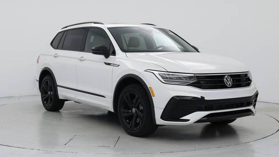 VOLKSWAGEN TIGUAN 2023 3VVCB7AX6PM011637 image