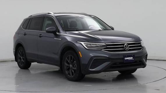 VOLKSWAGEN TIGUAN 2023 3VV3B7AX9PM058774 image