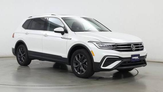 VOLKSWAGEN TIGUAN 2023 3VVNB7AX2PM074937 image