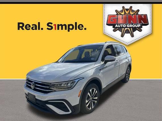 VOLKSWAGEN TIGUAN 2023 3VVRB7AX7PM047671 image