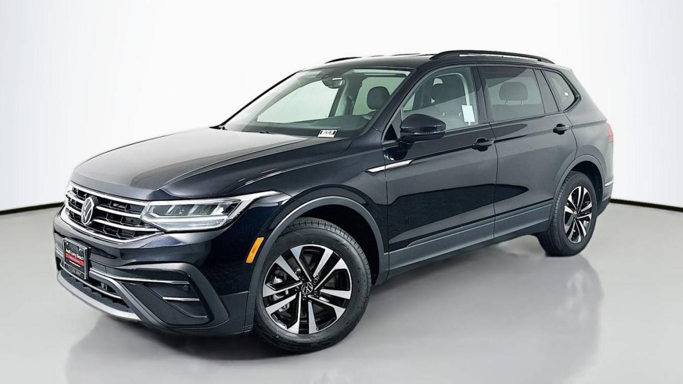 VOLKSWAGEN TIGUAN 2023 3VVRB7AX3PM022699 image