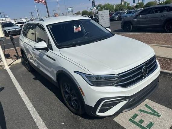 VOLKSWAGEN TIGUAN 2023 3VV3B7AX2PM131273 image