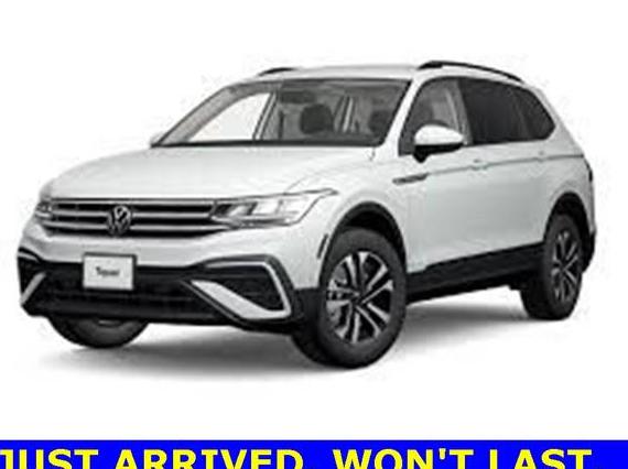 VOLKSWAGEN TIGUAN 2023 3VV3B7AX1PM091445 image