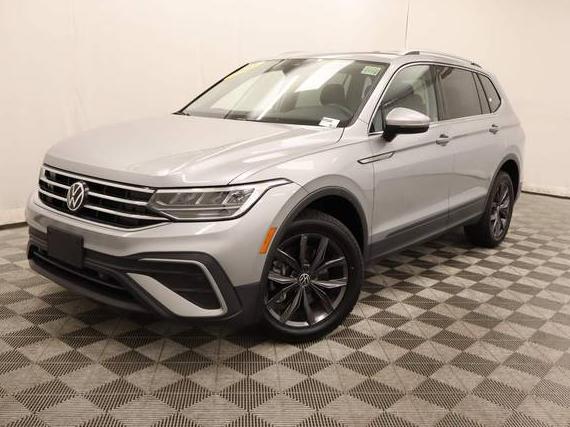 VOLKSWAGEN TIGUAN 2023 3VV3B7AX0PM121583 image