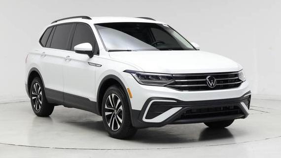 VOLKSWAGEN TIGUAN 2023 3VVRB7AX7PM139525 image