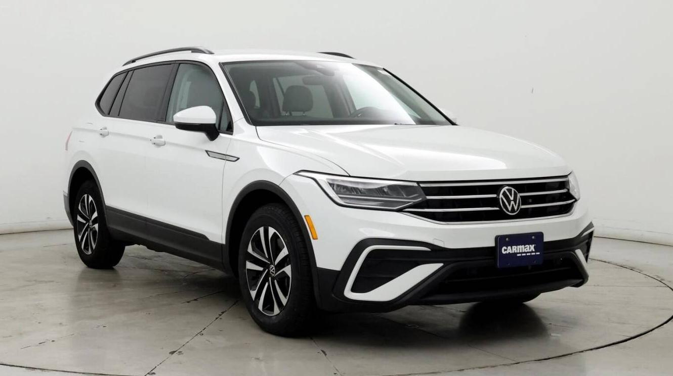 VOLKSWAGEN TIGUAN 2023 3VVRB7AX3PM027904 image