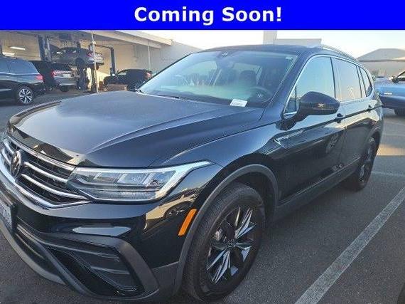VOLKSWAGEN TIGUAN 2023 3VV3B7AX3PM106401 image