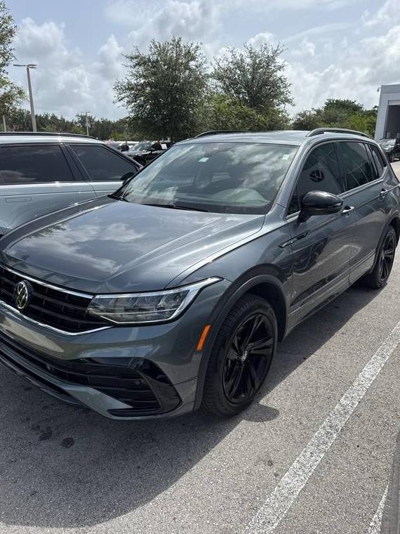 VOLKSWAGEN TIGUAN 2023 3VVCB7AX6PM124505 image