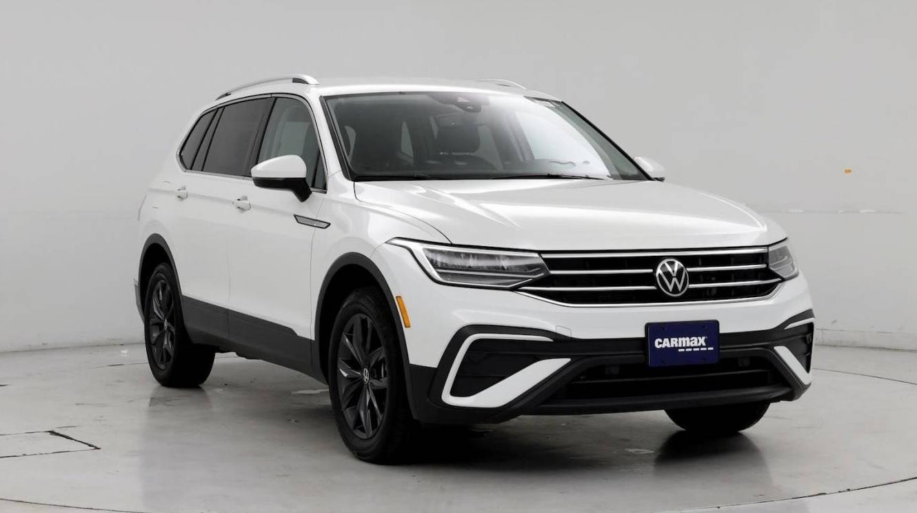 VOLKSWAGEN TIGUAN 2023 3VV3B7AX6PM034898 image