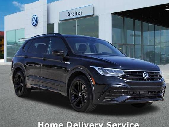 VOLKSWAGEN TIGUAN 2023 3VVCB7AX6PM122933 image