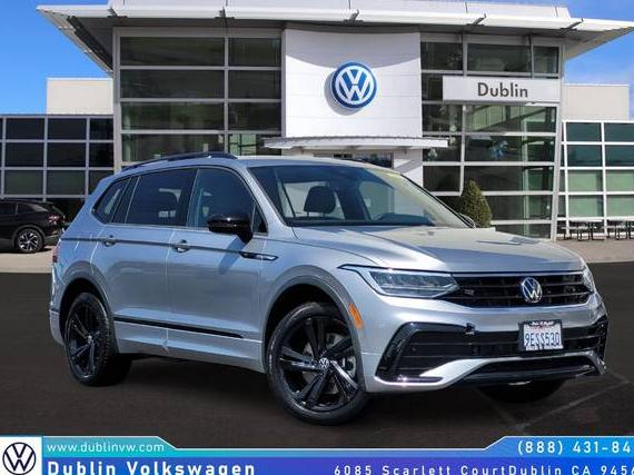 VOLKSWAGEN TIGUAN 2023 3VVCB7AX4PM032454 image
