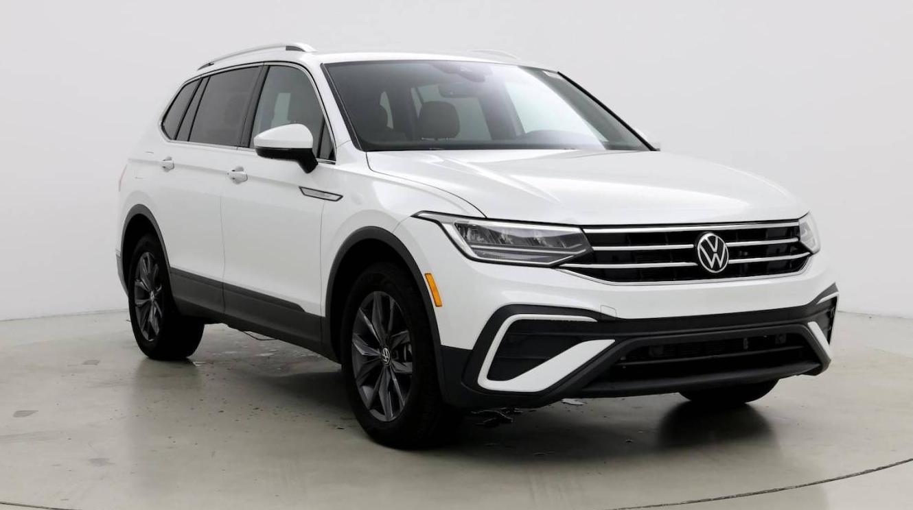 VOLKSWAGEN TIGUAN 2023 3VV3B7AXXPM116777 image