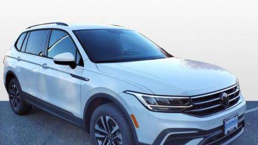 VOLKSWAGEN TIGUAN 2023 3VVRB7AX8PM115752 image