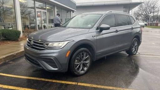 VOLKSWAGEN TIGUAN 2023 3VV3B7AX3PM013233 image