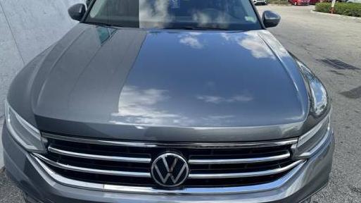 VOLKSWAGEN TIGUAN 2023 3VVRB7AX4PM075587 image