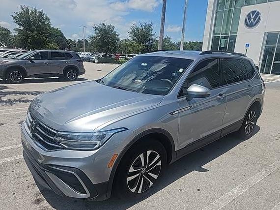 VOLKSWAGEN TIGUAN 2023 3VVRB7AX1PM115785 image