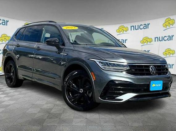 VOLKSWAGEN TIGUAN 2023 3VVCB7AX4PM045656 image