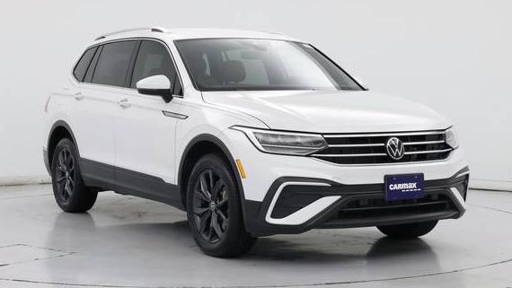 VOLKSWAGEN TIGUAN 2023 3VV3B7AX3PM018724 image