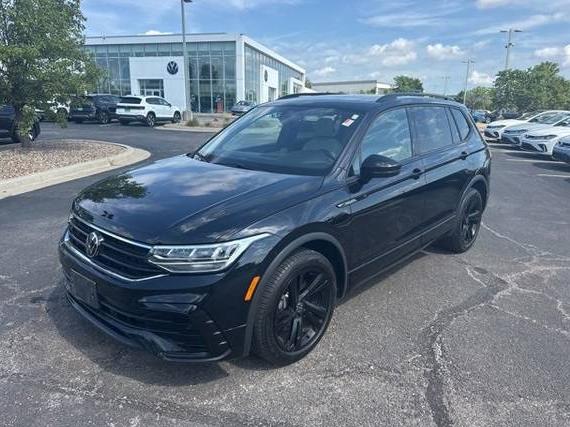 VOLKSWAGEN TIGUAN 2023 3VVCB7AX4PM063803 image