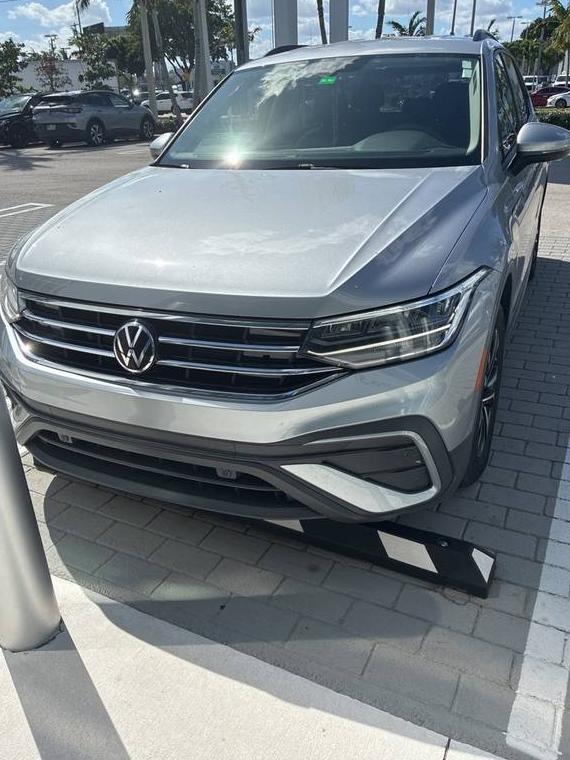VOLKSWAGEN TIGUAN 2023 3VVRB7AXXPM078347 image VOLKSWAGEN TIGUAN 2023 3VVRB7AXXPM078347 image