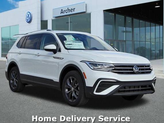 VOLKSWAGEN TIGUAN 2023 3VV3B7AX1PM124251 image
