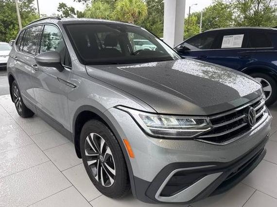 VOLKSWAGEN TIGUAN 2023 3VVRB7AX6PM109240 image