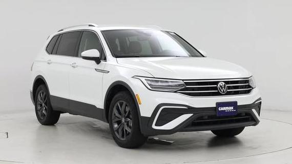 VOLKSWAGEN TIGUAN 2023 3VV3B7AX0PM122149 image