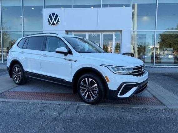 VOLKSWAGEN TIGUAN 2023 3VVRB7AX8PM052989 image VOLKSWAGEN TIGUAN 2023 3VVRB7AX8PM052989 image